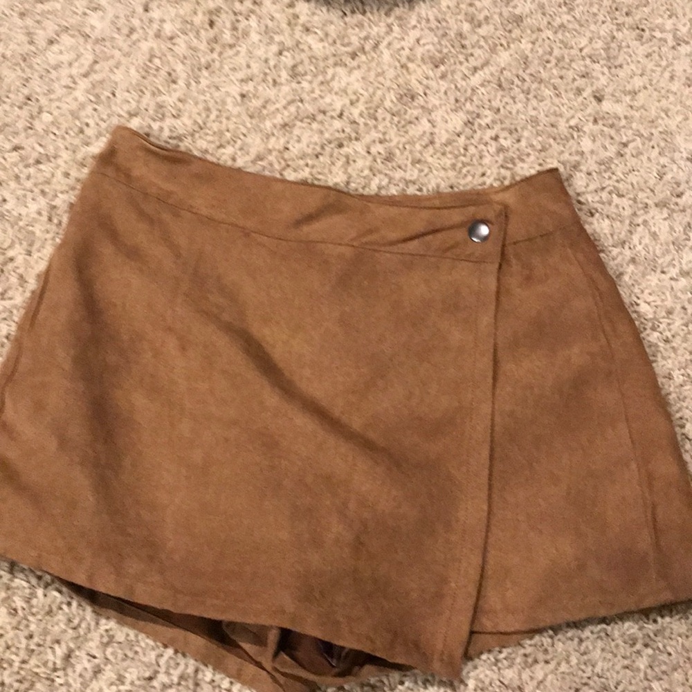 Skort